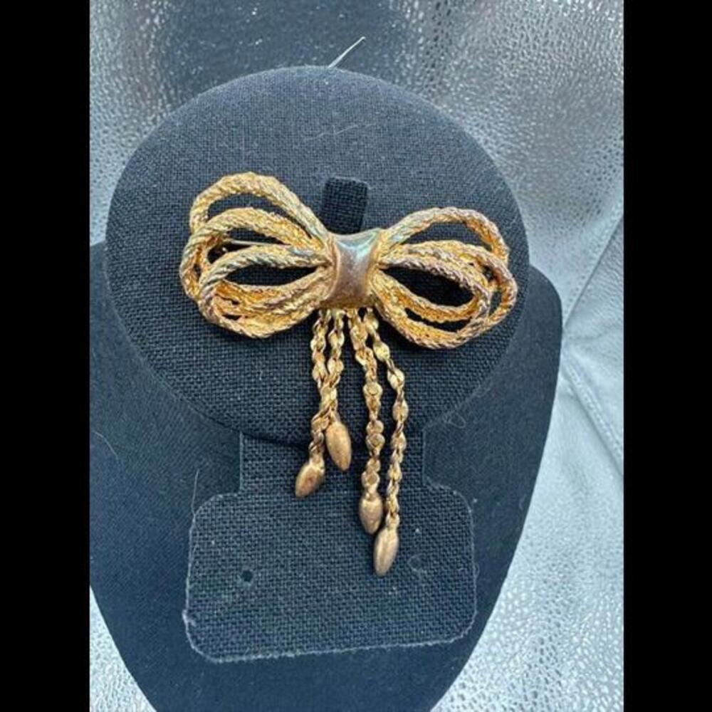 Vintage Gold-Tone Bow Pin with Dangling Chain Tassels